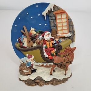 Vintage “A Christmas Remembered” Hand‎ Painted DecorativePlate and stand 1997